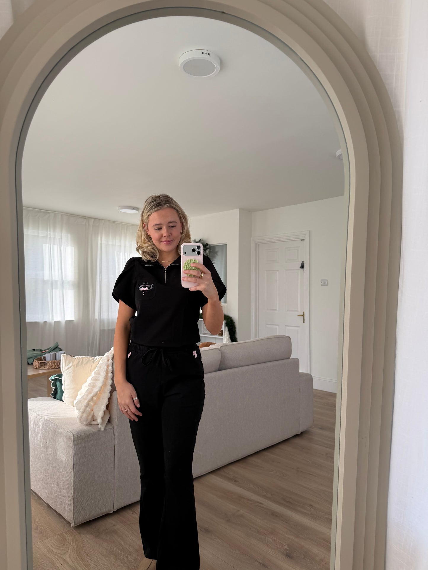 Harley-Bow Trousers ๐